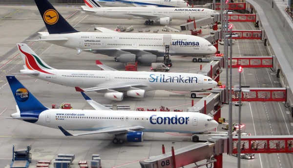 日本特快 vs 普通空派成本时效对比解析——赛龙供应链